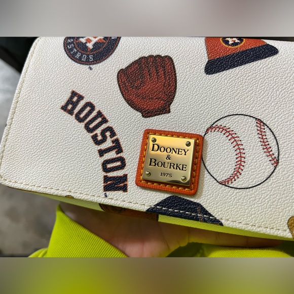 Dooney & Bourke Handbags - Dooney & Bourke Houston Astros Large Wallet Wristlet